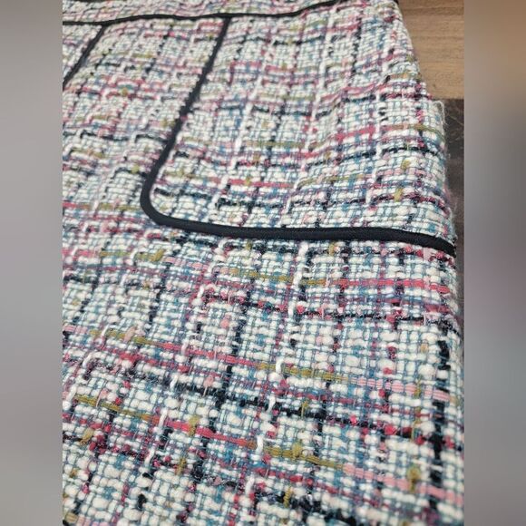 LOFT Tweed Plaid Patch Pockets Lined Academia Back Zip Shift Mini Skirt Size 2 - Picture 6 of 11